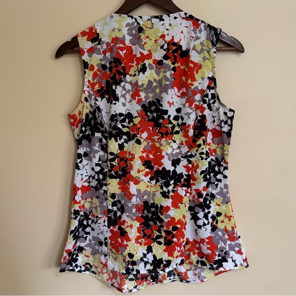 Banana Republic| Sharp Orange/Black/White Floral Ruffle Sleeveless Blouse Sz M - Picture 3 of 5